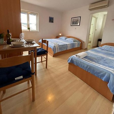 Apartment Alfirev Vodice Ngoại thất bức ảnh