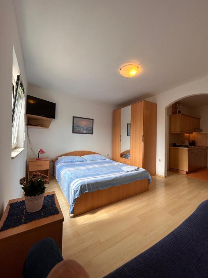 Apartment Alfirev Vodice Ngoại thất bức ảnh