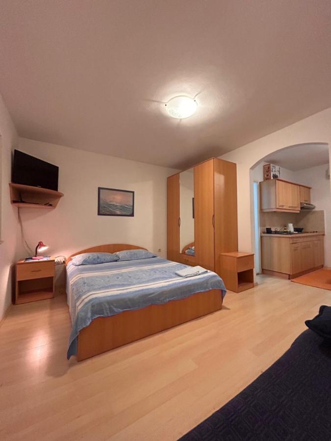 Apartment Alfirev Vodice Ngoại thất bức ảnh