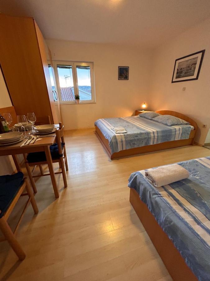Apartment Alfirev Vodice Ngoại thất bức ảnh